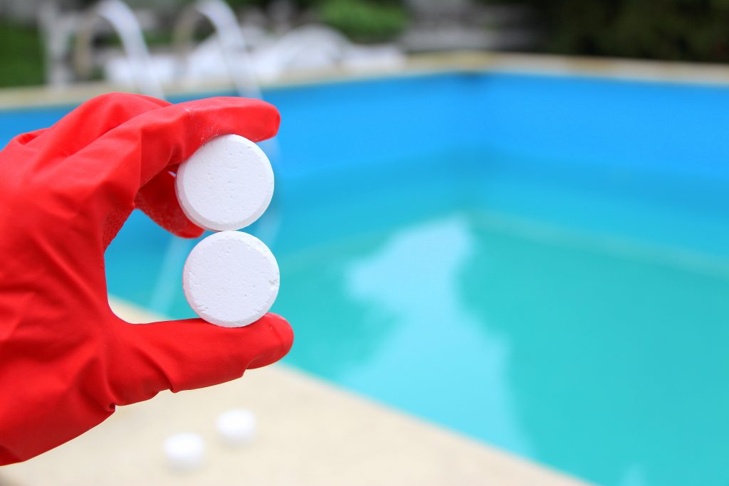 produits chimiques piscine